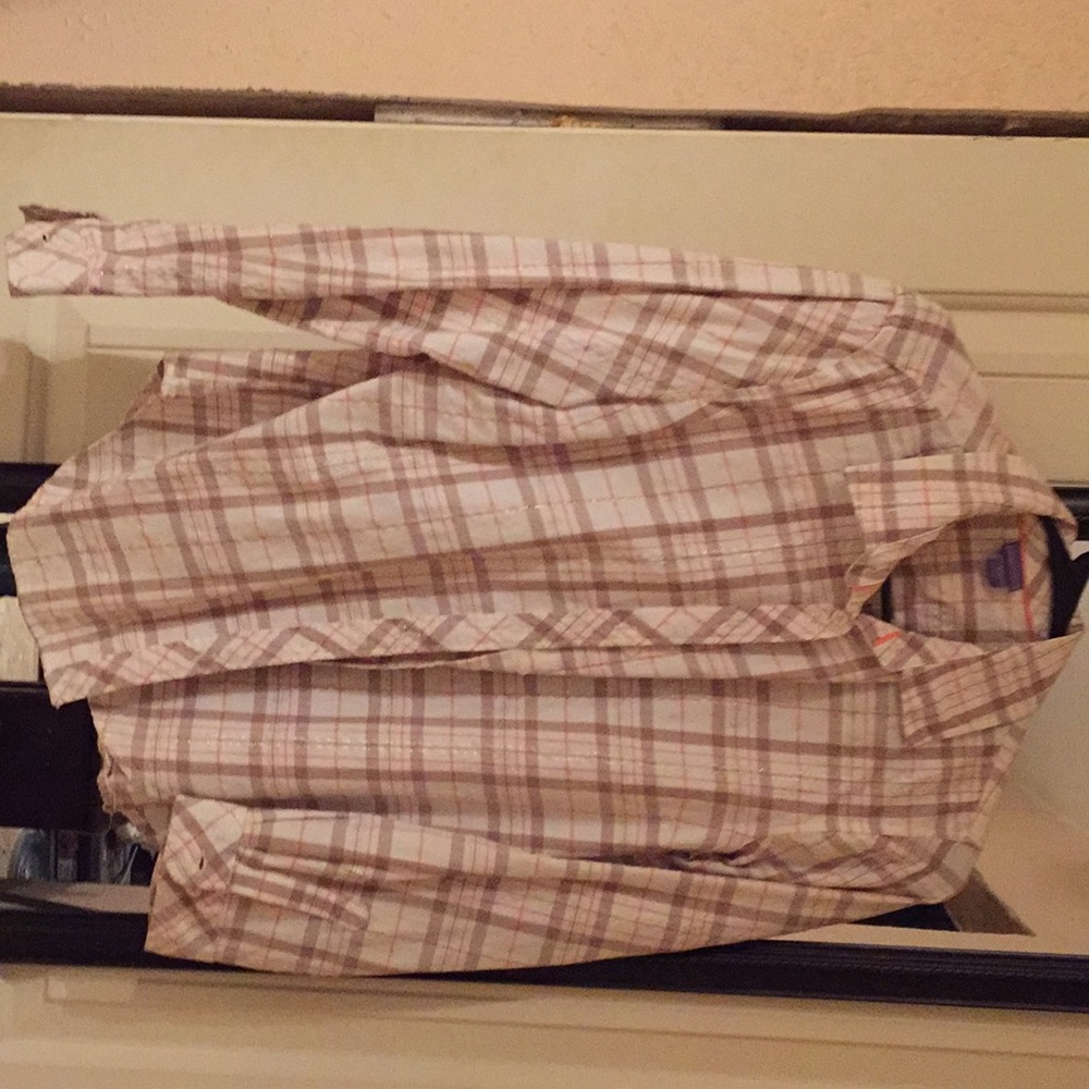 Laura Scott botton down - Picture 2 of 3